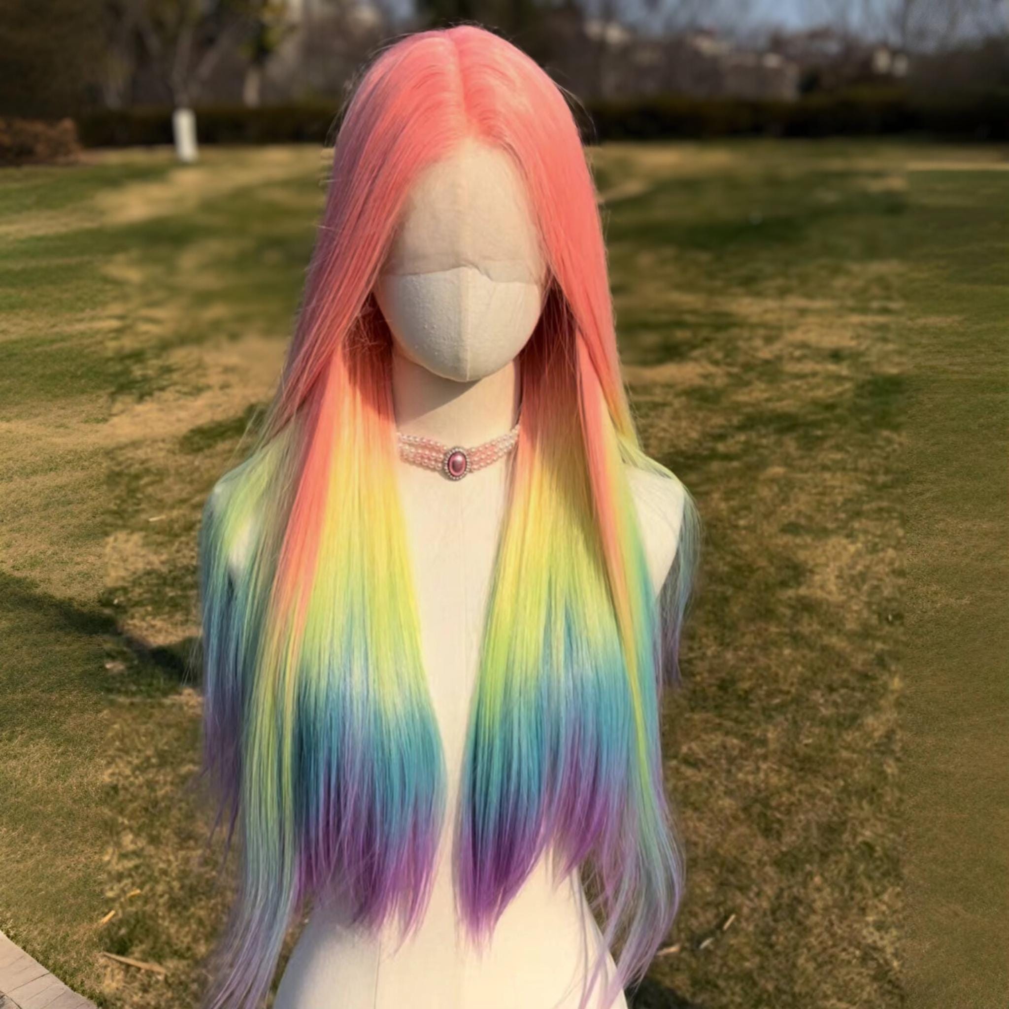 Perruque multicolore, cheveux longs arc-en-ciel lacets : style fantaisie pour Halloween