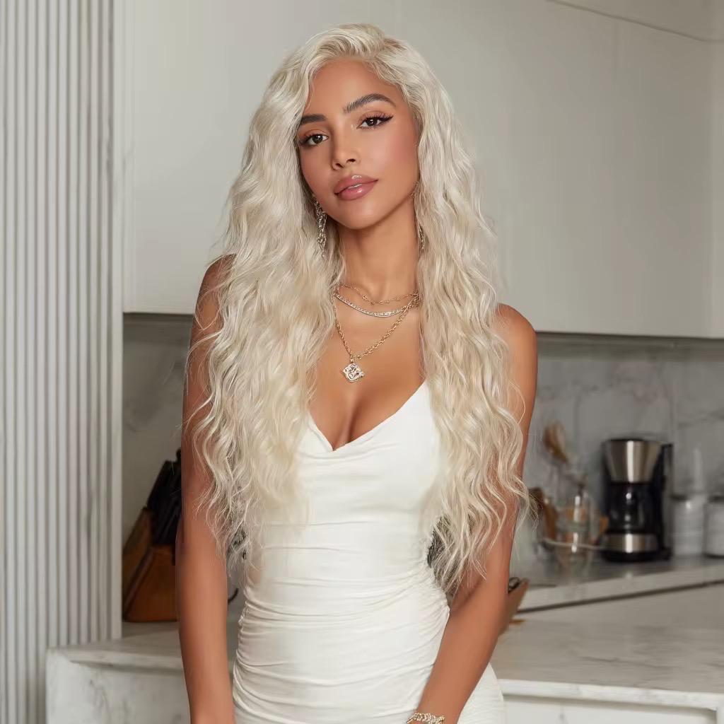 Perruque blonde platine : longue lace frontale synthétique résistante à la chaleur et ondulée