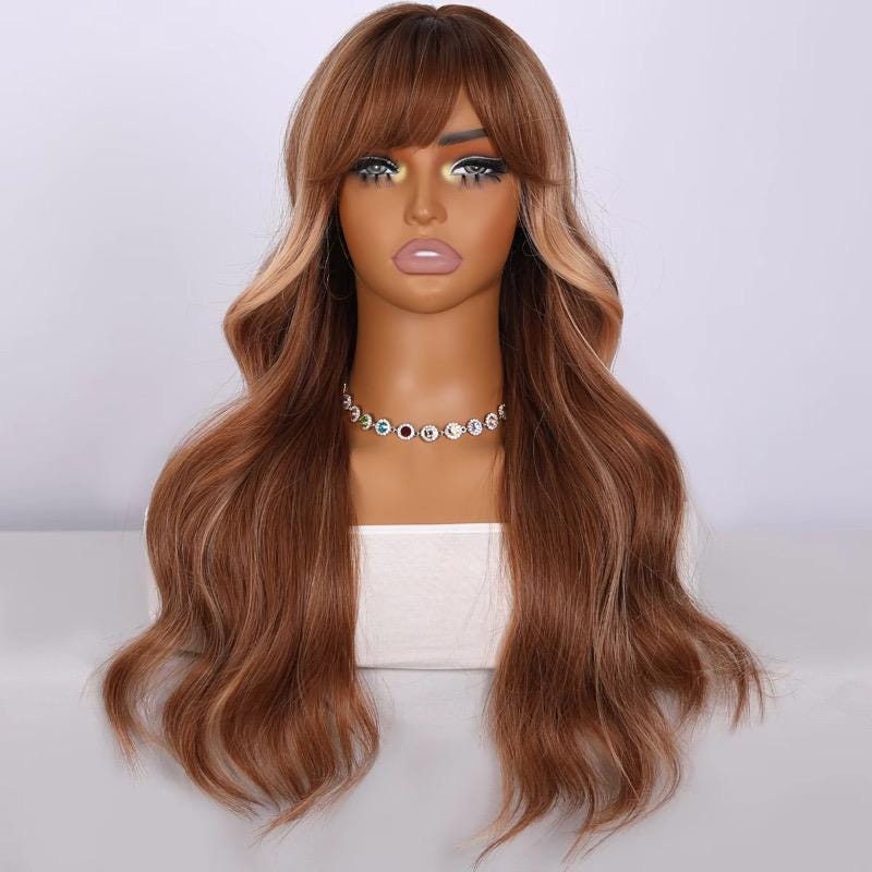 Perruque longue auburn ondulée avec frange rideau : cheveux synthétiques résistants à la chaleur